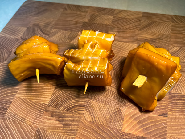 Шашлычок из кальмара х/к в Ступино