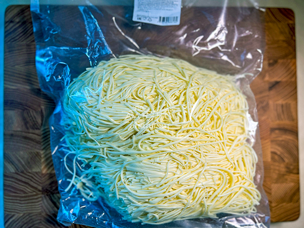 Сырный продукт ФЕРМЕРСКИЙ паутинка белая в Ступино