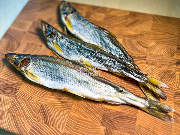 Корюшка без икры вяленая ГОСТ (крупная) в Ступино