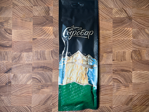 Сыр 60 гр ГОРНЫЙ СЫРОВАР (Паутинка копчёная) в Ступино