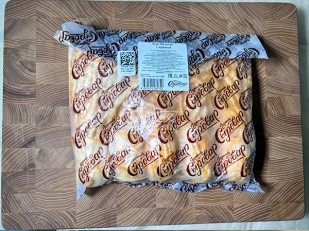 Сыр 60 гр ГОРНЫЙ СЫРОВАР (Паутинка копчёная): Сыр 1 кг ГОРНЫЙ СЫРОВАР (Метёлка аджика)